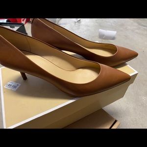Barely used- Michael kors heels